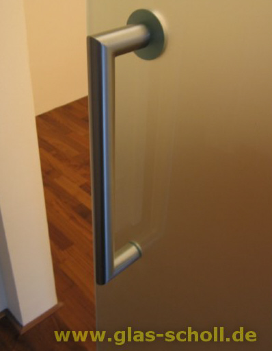 Artikelbild 1 des Artikels “Edelstahl Stangengriff mit einseitiger Griffmuschel (ohne Überstand) “