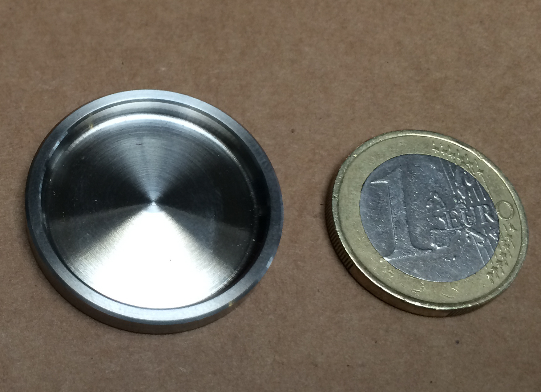 Artikelbild 1 des Artikels “einseitige kleine aufklebbare Edelstahl Griffmuschel d=30 “