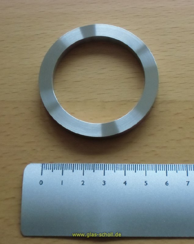 Artikelbild 1 des Artikels “großer aufklebbarer Edelstahl Griffmuschelring d=60 “