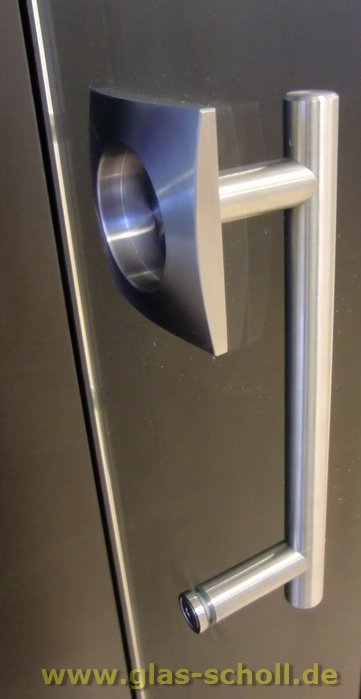 Artikelbild 1 des Artikels “Rundrohr-Edelstahl-Stossgriff mit einseitig eckiger Griffmuschel (Edelstahl) “