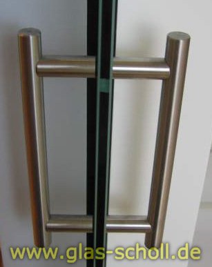 Artikelbild 1 des Artikels “beidseitiger Edelstahl Stossgriff h=200 Edelstahl geschliffen“