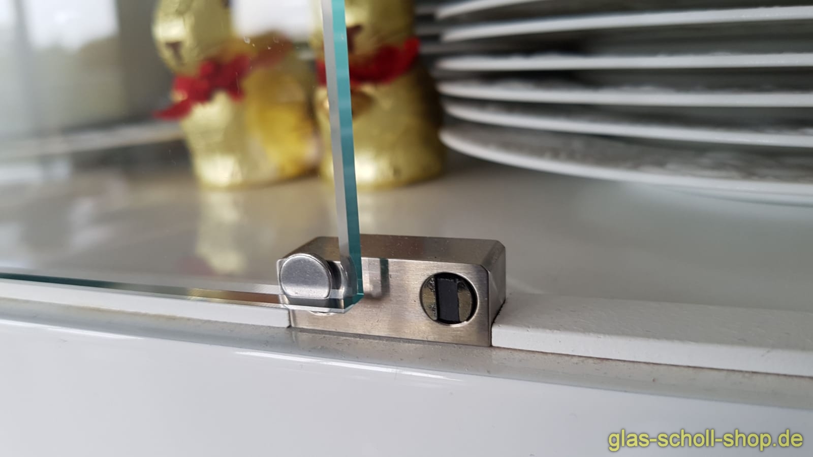 Artikelbild 2 des Artikels “Magnetzuhaltung Edelstahl massiv Zweiflügelig Glas-Glas Verklebt“