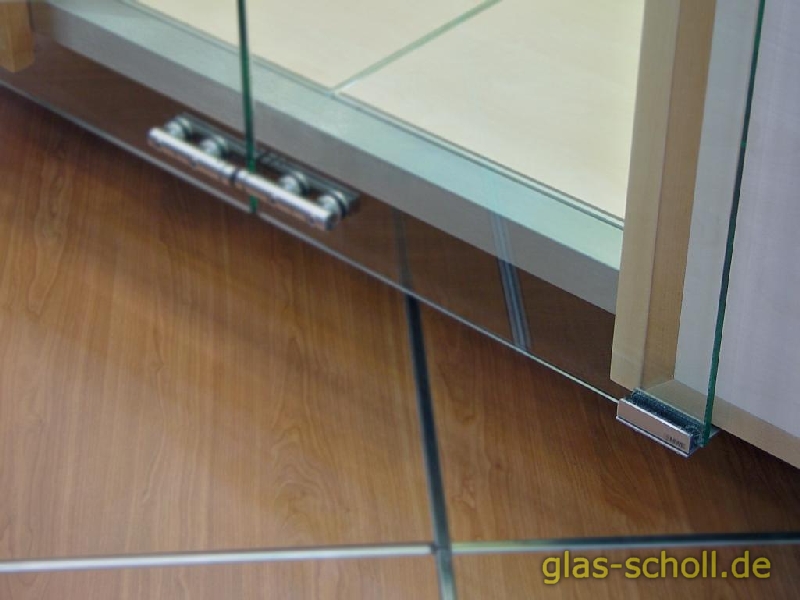 Artikelbild 2 des Artikels “MWE Edelstahl Bodenführung Schrankbefestigung für Glas Edelstahl geschliffen“