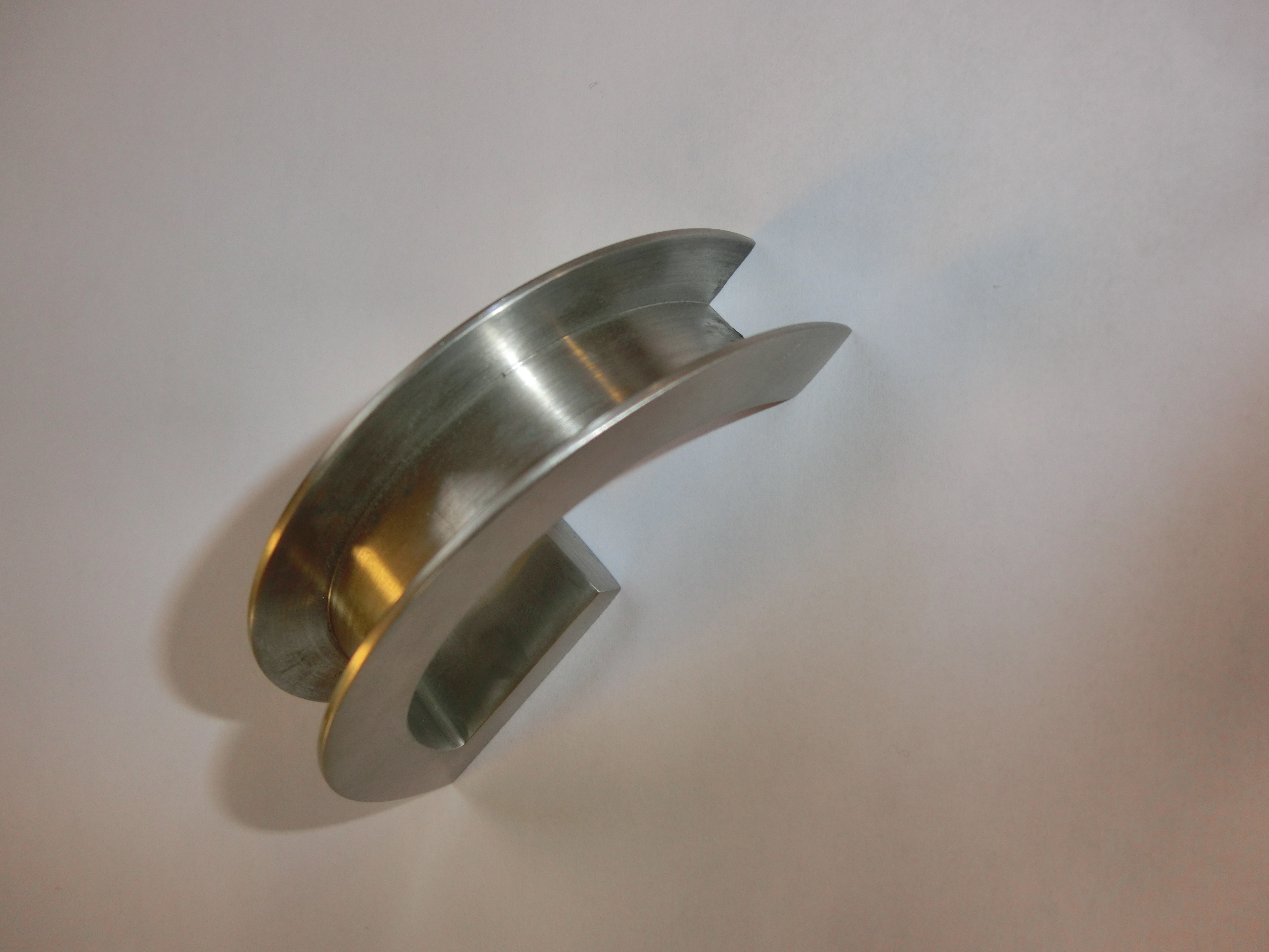 Artikelbild 4 des Artikels “Design G-Edelstahl-Griffmuschel für 12mm Glas!!AUSSTELLUNGSSTÜCK!! “