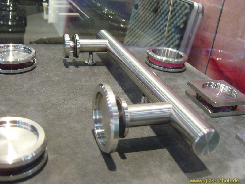 Artikelbild 4 des Artikels “Edelstahl Stangengriff mit einseitiger Griffmuschel “