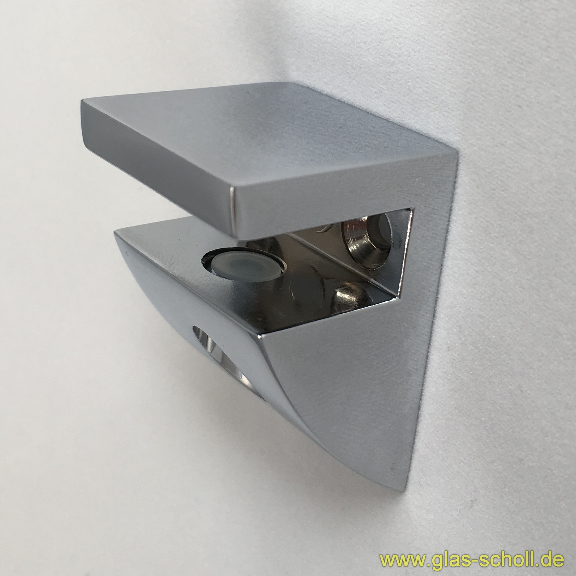 Artikelbild 4 des Artikels “Design-Glasplattenträger Stipo Viertelkreis 30x30 für 6-10mm glanzverchromt“