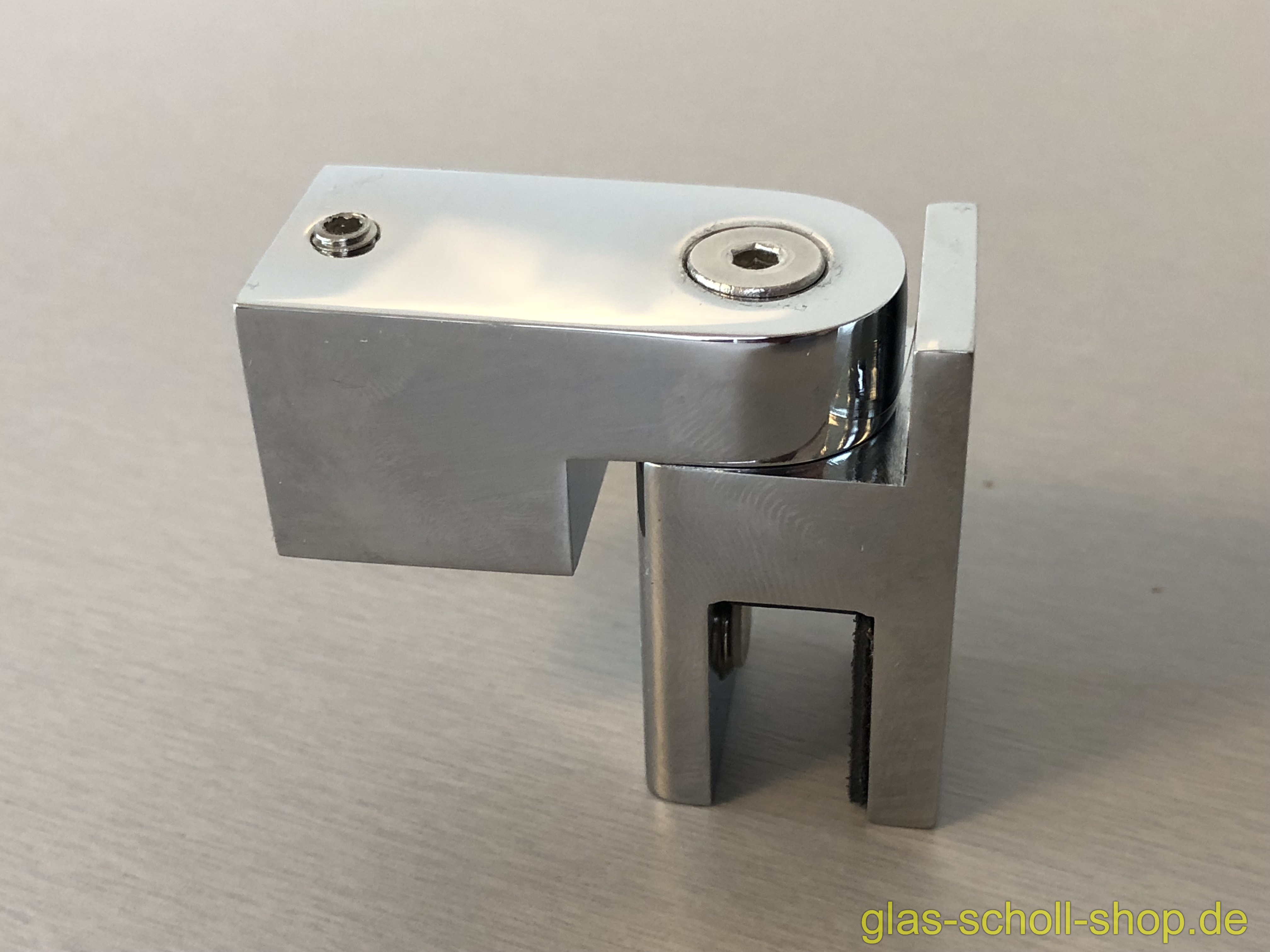 Artikelbild 4 des Artikels “drehbarer Glas-Adapter für quadr. Stabilisierungsstange 15x15 glanzverchromt“