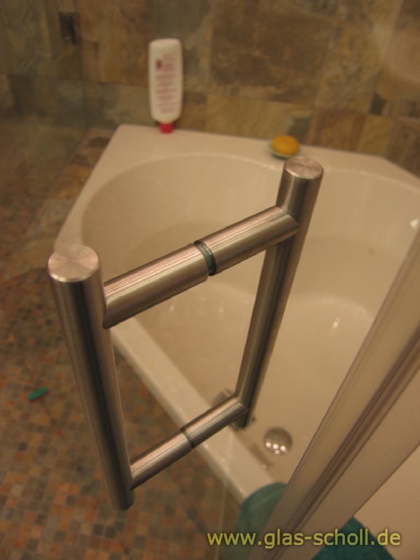 Artikelbild 4 des Artikels “beidseitiger Edelstahl Stossgriff h=200 Edelstahl geschliffen“