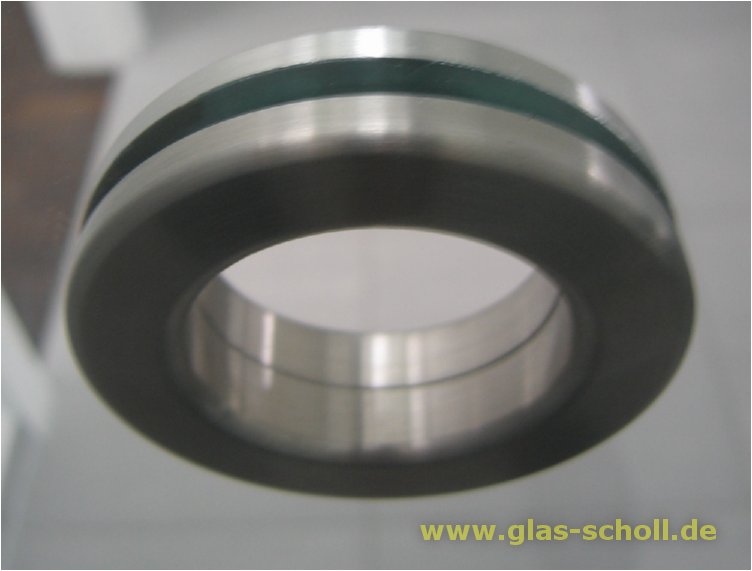 Artikelbild 5 des Artikels “runde einklebbare Edelstahl-Griffmuschel d=60 mit Loch LB=40 für 10mm Glas “