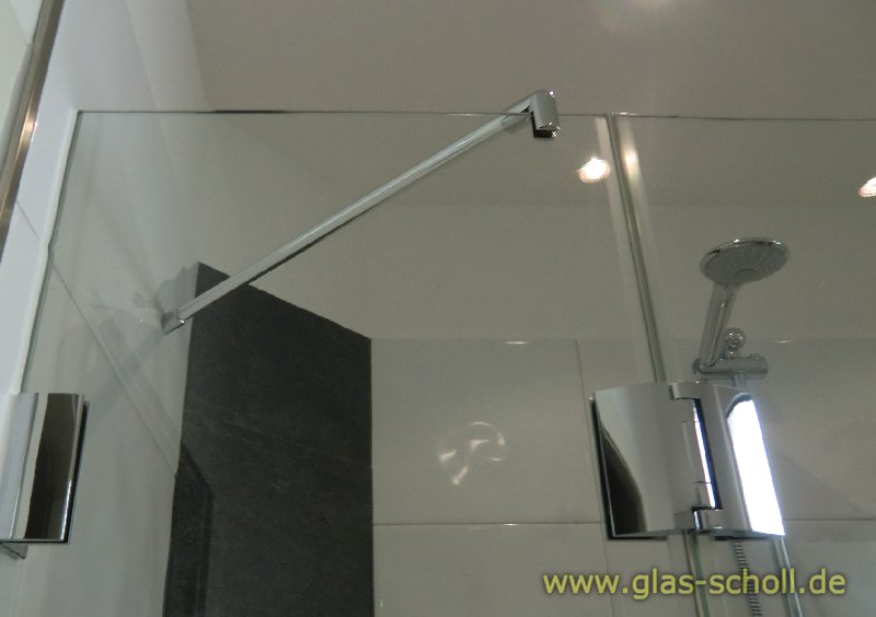 Artikelbild 5 des Artikels “runde Stabilisierungsstange mit 45° GLAS-WANDanschluß 1000 mm glanzverchromt (MS7)“