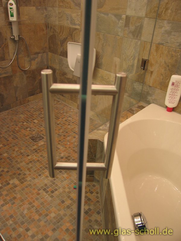 Artikelbild 5 des Artikels “beidseitiger Edelstahl Stossgriff h=200 Edelstahl geschliffen“