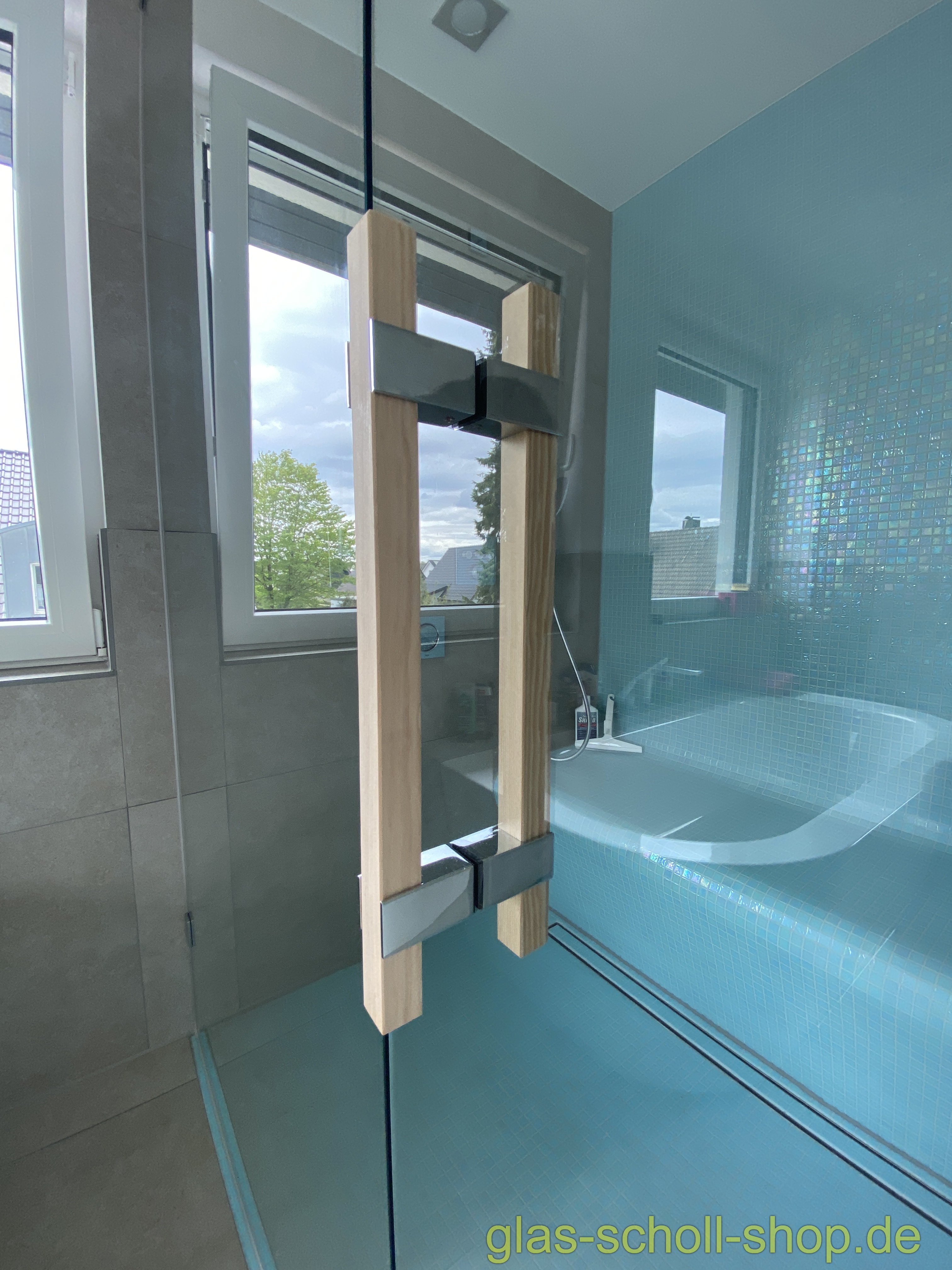 Artikelbild 6 des Artikels “beidseitiger quadratischer Sauna Holzstangengriff h=320 glanzverchromt“